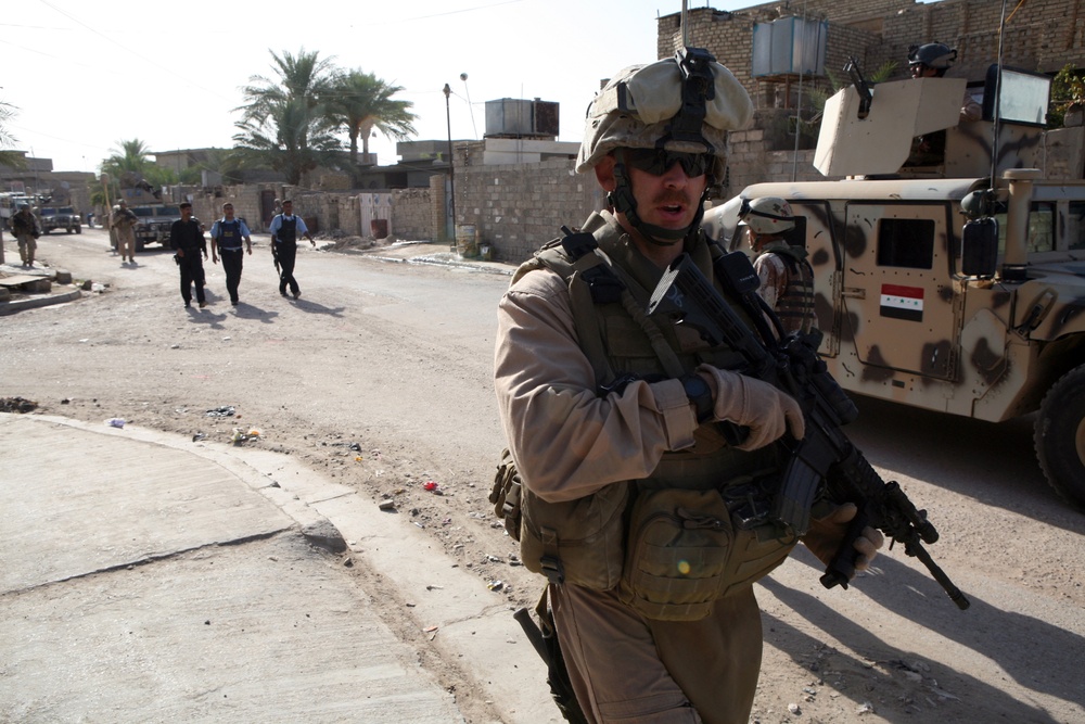 Regimental Combat Team 6 Patrols Fallujah