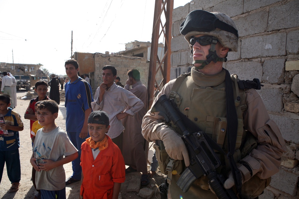 Regimental Combat Team 6 Patrols Fallujah