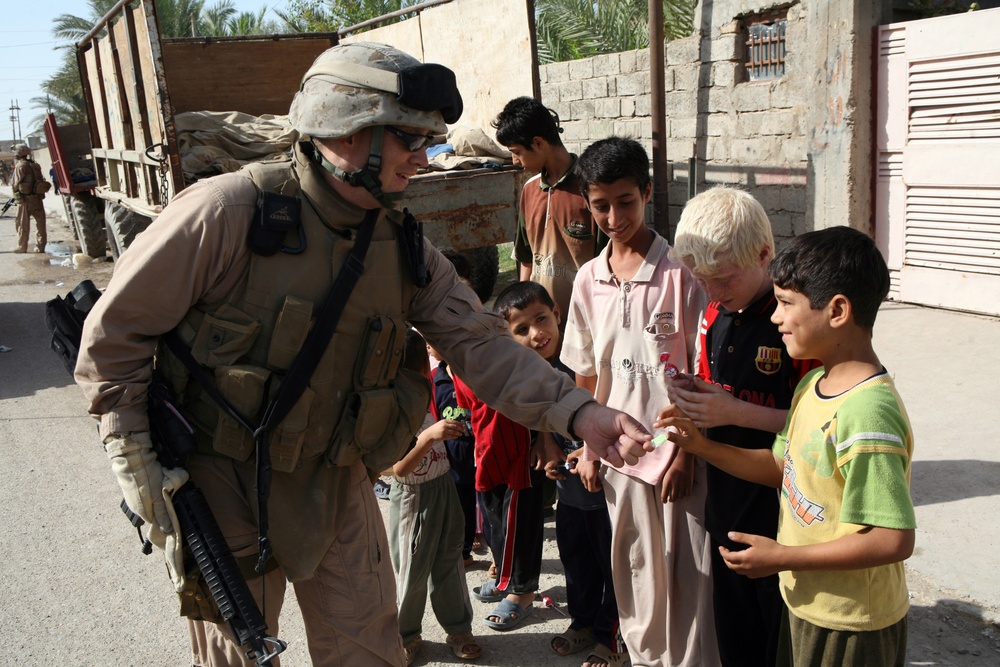 Regimental Combat Team 6 Patrols Fallujah