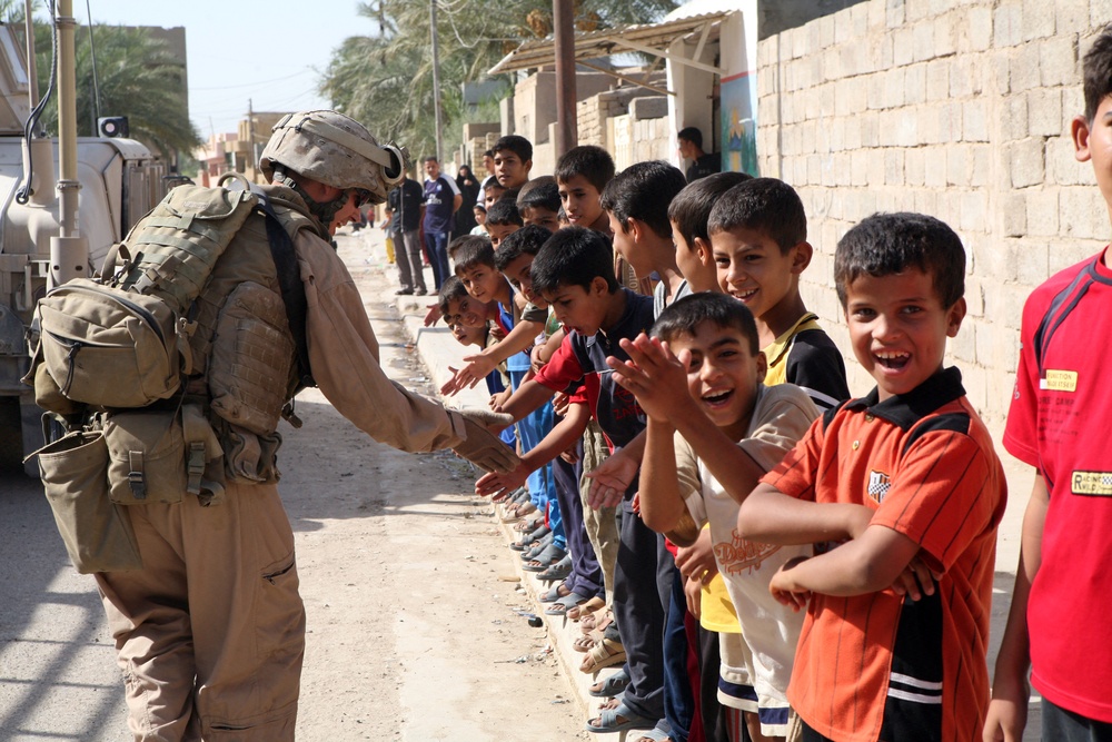 Regimental Combat Team 6 Patrols Fallujah