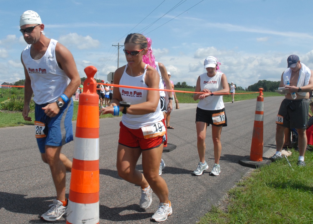 DVIDS News Minnesota Storms Ragnar Relay Race