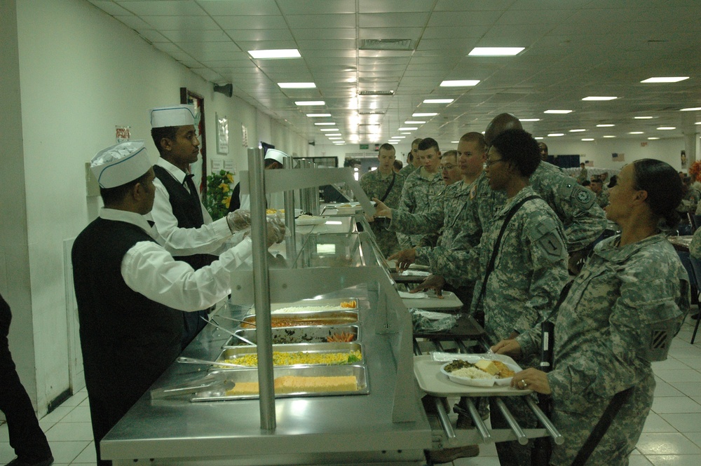 'Phoenix' feeds the masses at FOB Falcon, maintains sanitatio