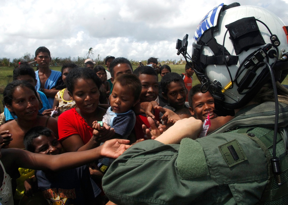 U.S. Navy provides disaster relief to regions damaged by Hurricane Felix