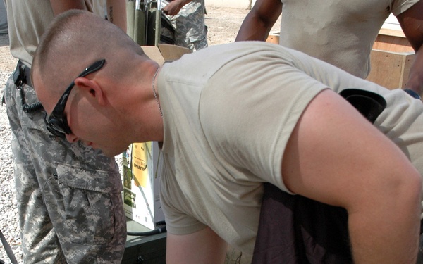 Commandos take customs training before redeployment