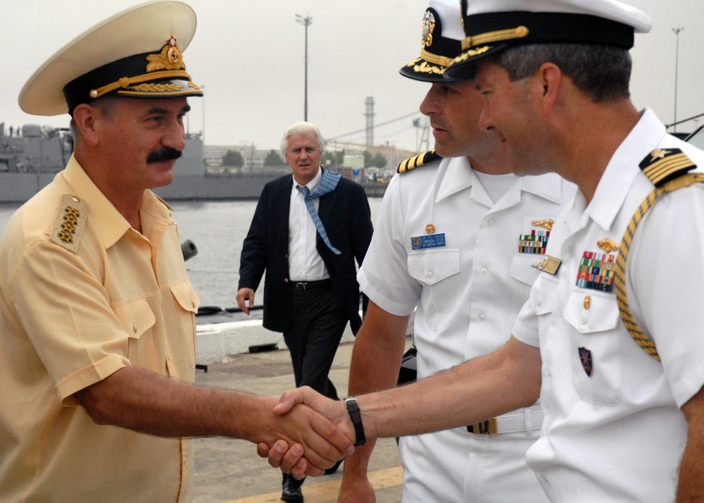 Russian Navy Commander Tours USS Norfolk