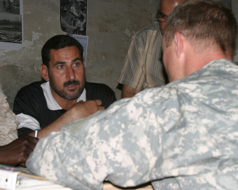 Marines Operate in Zangora, Al Ramadi