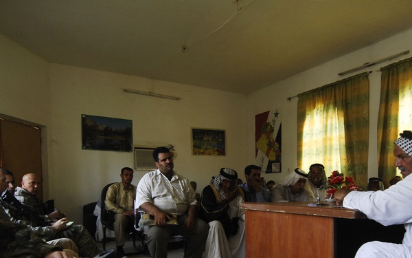 Na Hia Counsel meeting