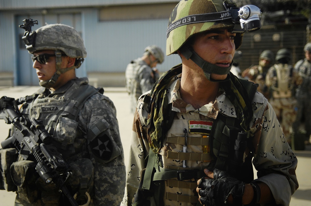U.S. and Iraqi Troops Conduct Operations in Baqubah