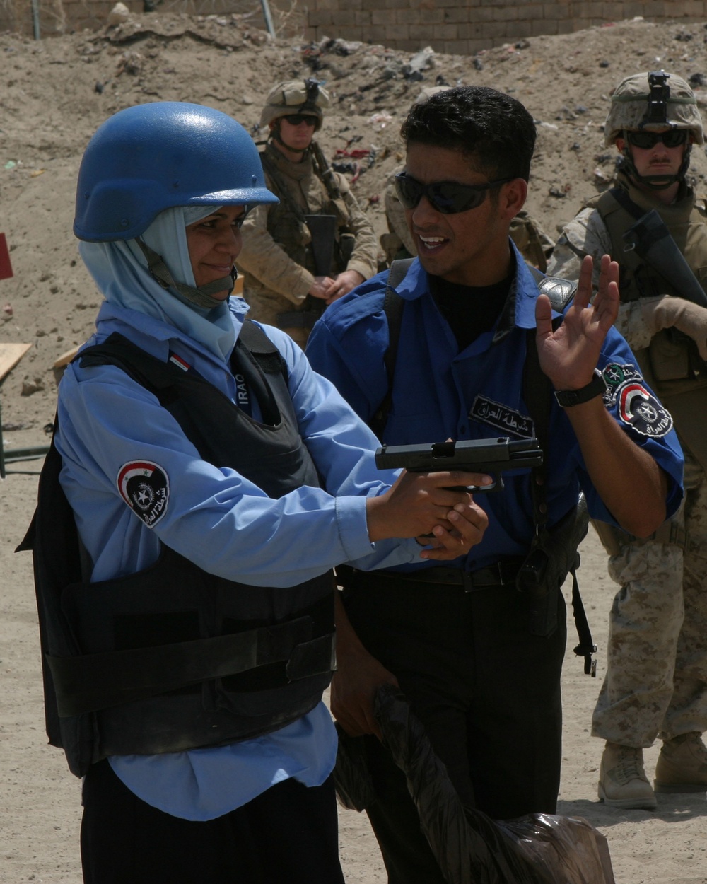 Marines Train Female Iraqi Police