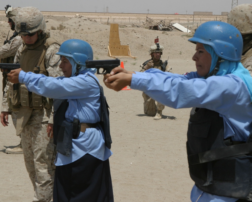 Marines Train Female Iraqi Police