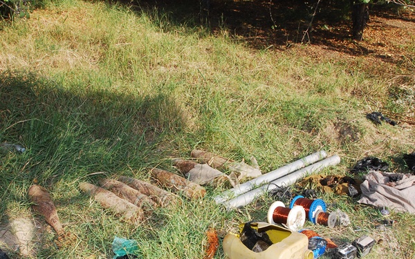 'Bandits' uncover cache in Saklawya