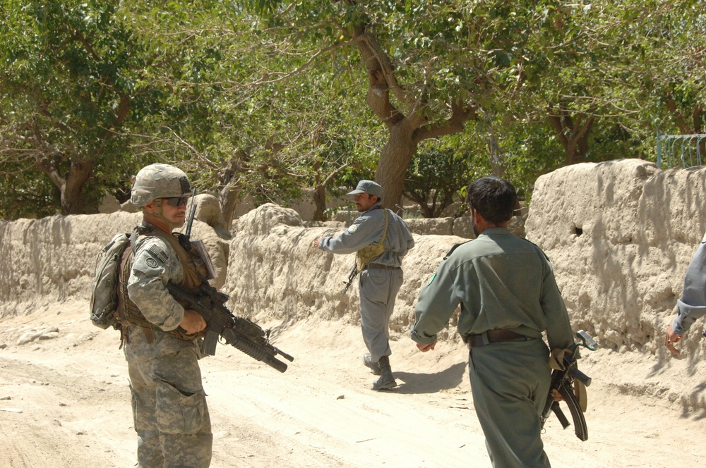 Tag ab District Dismounted Patrol