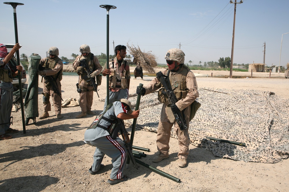 Marines visit Checkpoints in Al Namer