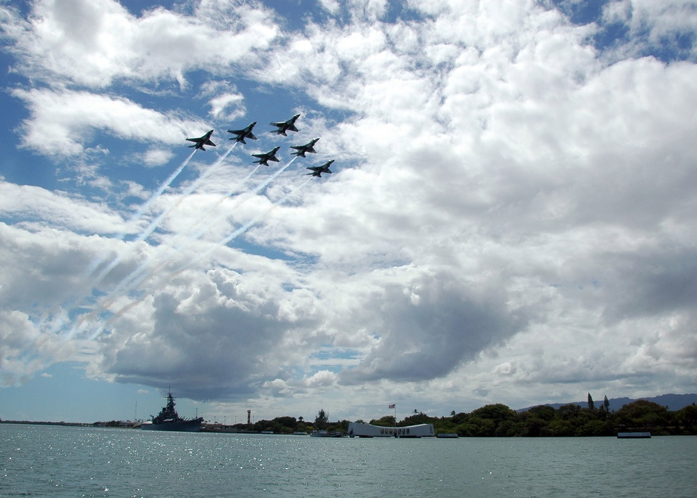 Thunderbirds Flyover USS Arizona