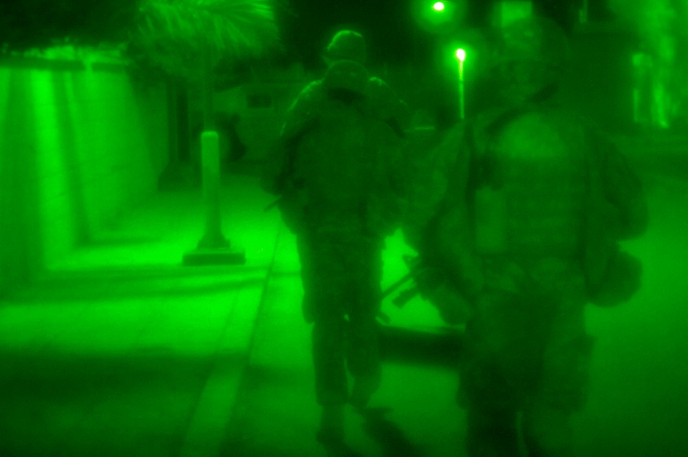 Iraqi and Coalition Forces Detain Six Anti-coalition Shiite Militia Members