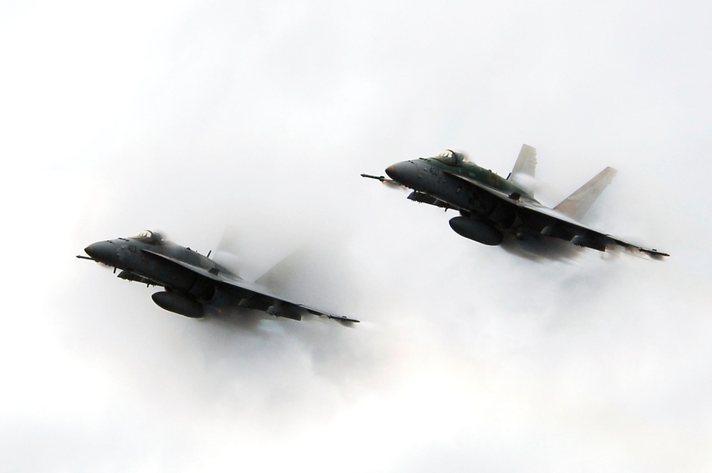 USS Kitty Hawk Family Day Airpower Demonstration