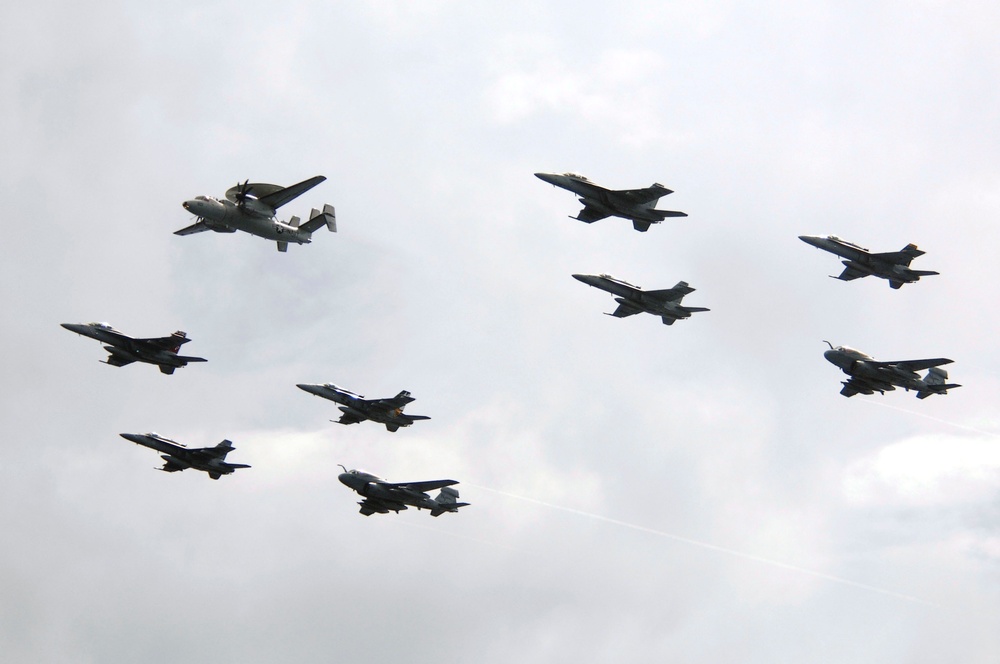 USS Kitty Hawk Family Day Airpower Demonstration