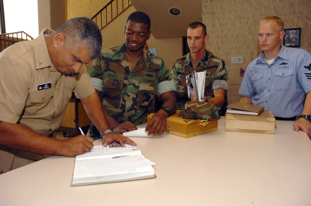 MCPON Visits Seabeas