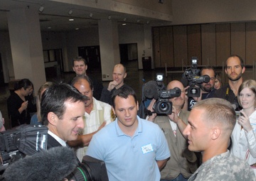 Governor Greets Staff Sgt. Malmberg's Family