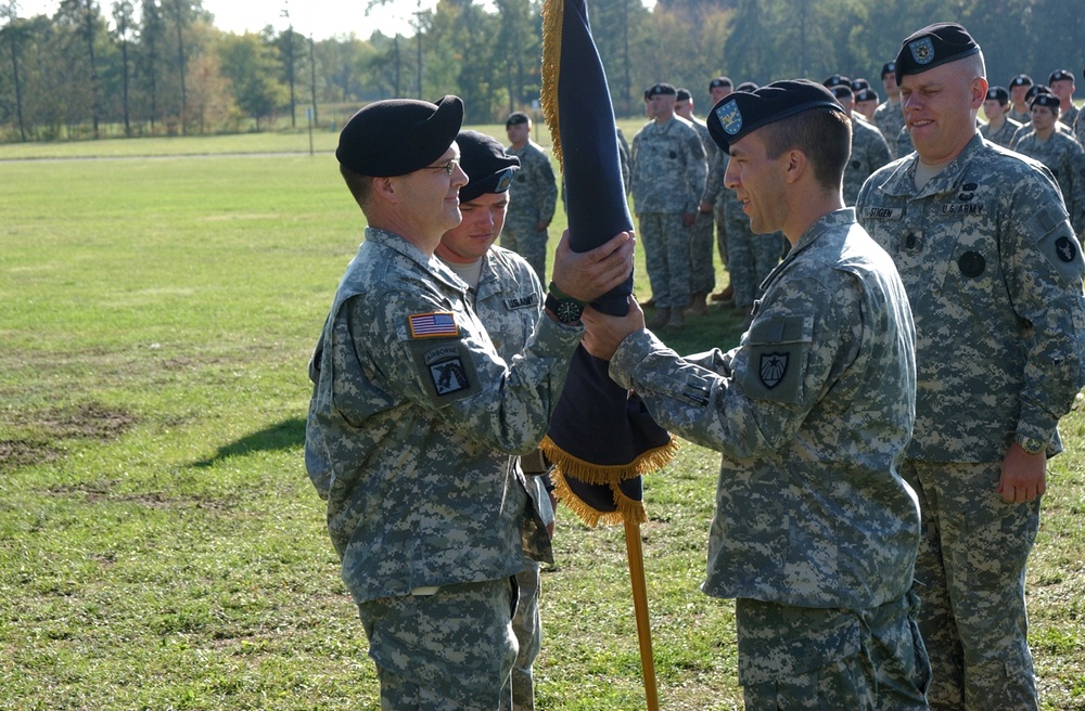 Recruiting and Retention Command - Change of Command