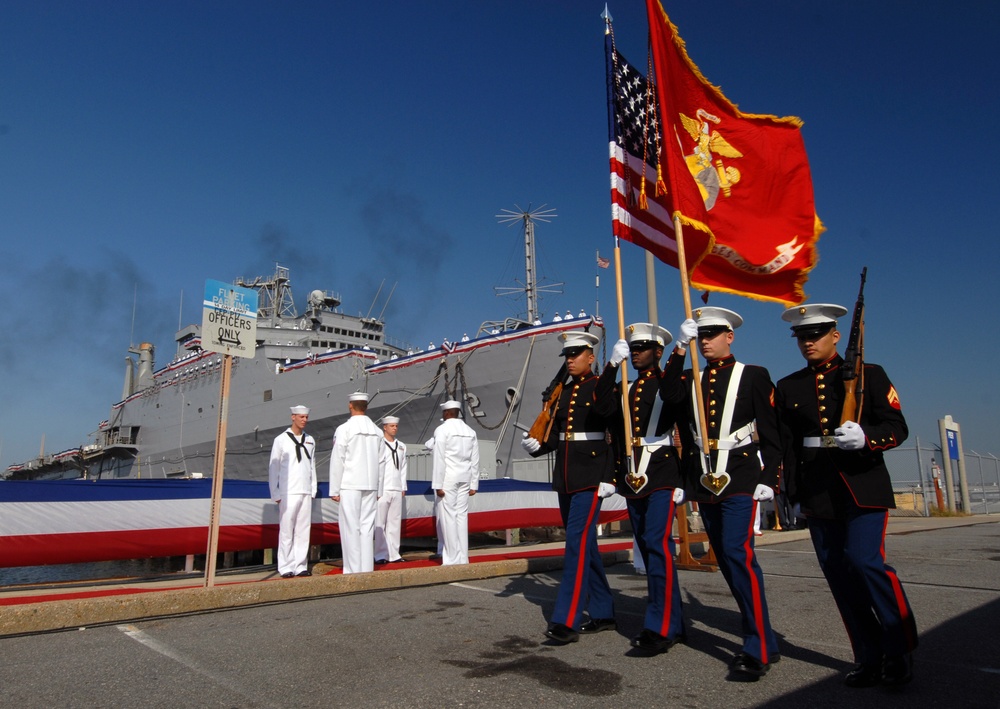 Decommissioning of USS Shreveport