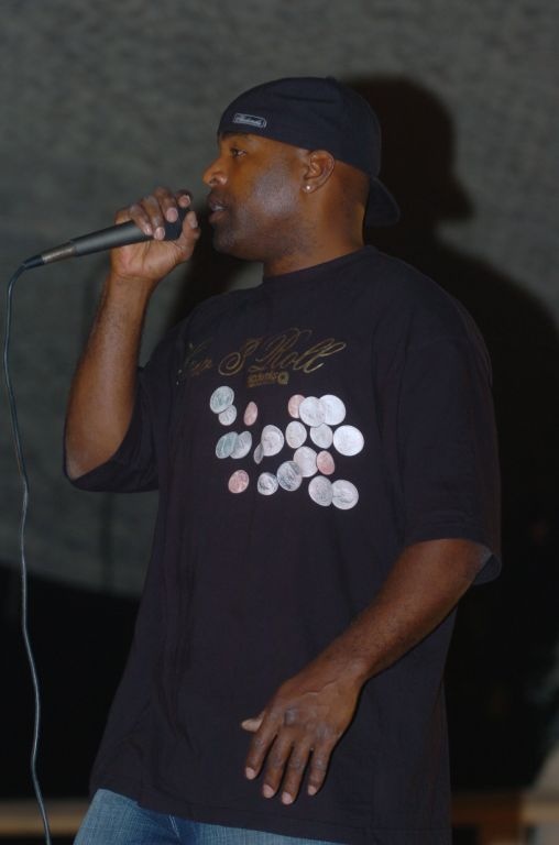 Comedians entertain at FOB Hammer