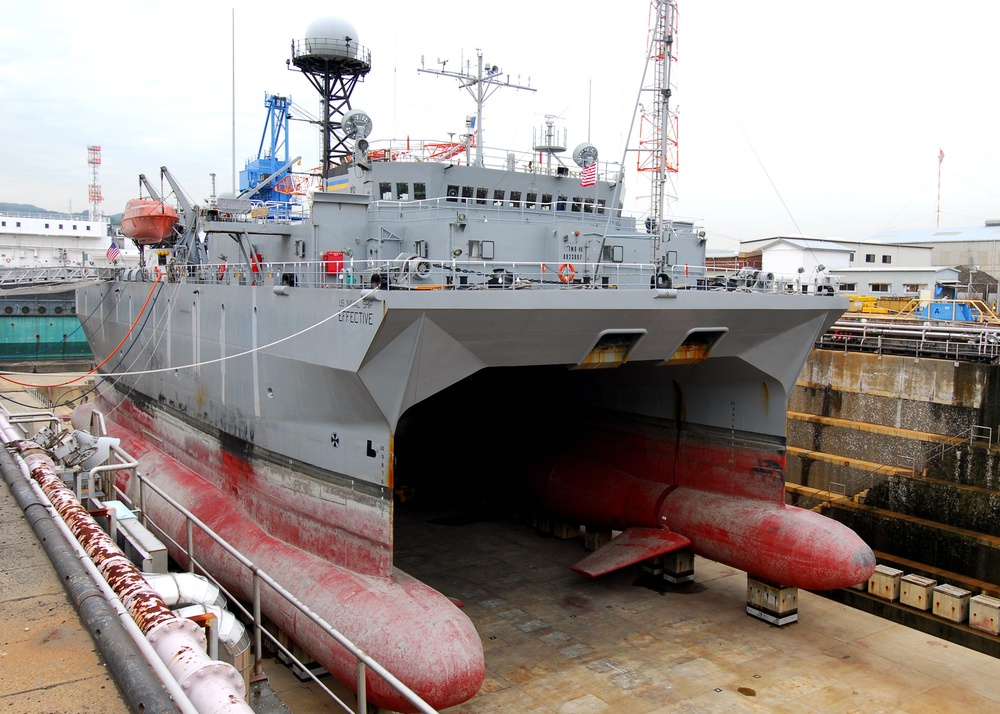 USNS Effective Drydock