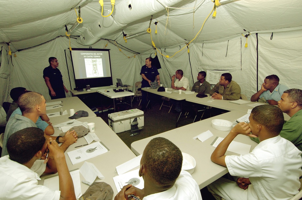 Global Fleet Station