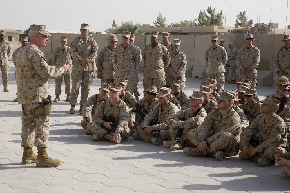 Assistant Commandant of the U.S. Marine Corps speaks to Marines