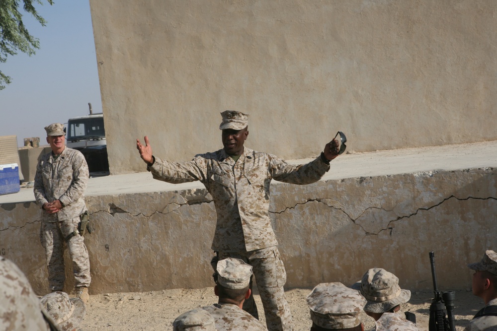 Sgt. Maj. of the Marine Corps visits II MEF