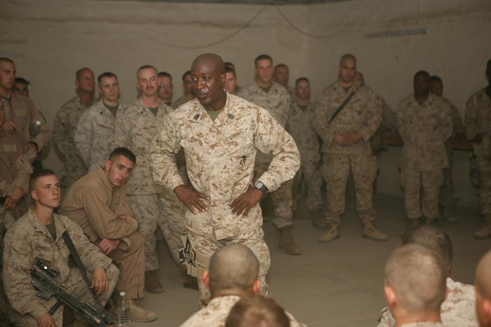 Sgt. Maj. of the Marine Corps visits II MEF