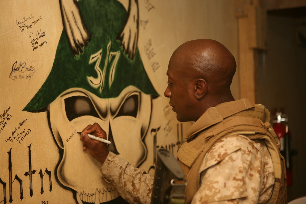 Sgt. Maj. of the Marine Corps visits II MEF