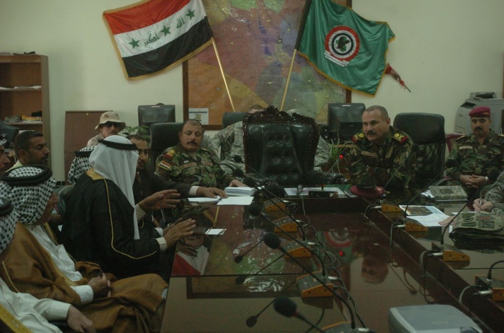 Iraqi officials meet to discuss security
