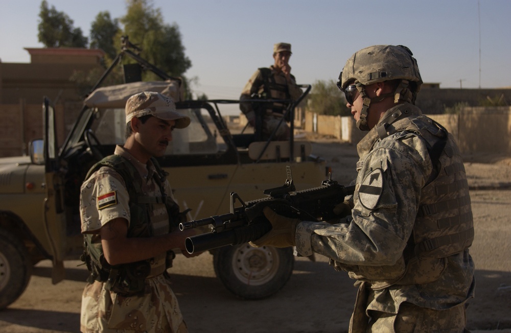 Iraqi Army Soldiers Lead Cordon and Search Operations