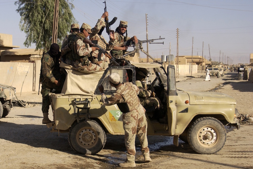 Iraqi Army Soldiers Lead Cordon and Search Operations