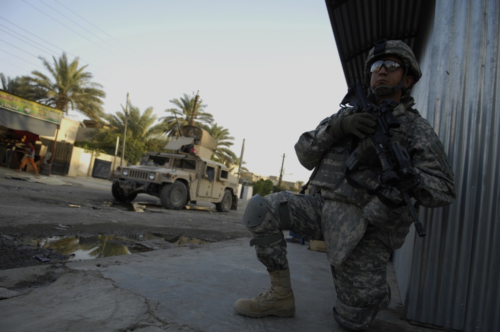 Security on dismounted patrol in Baghdad