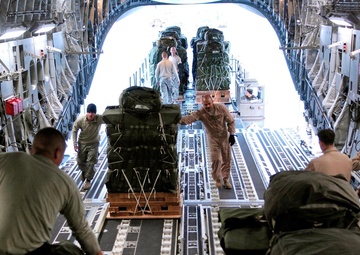 Air Force accomplishes record setting air drop