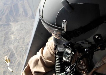 Air Force accomplishes record setting air drop