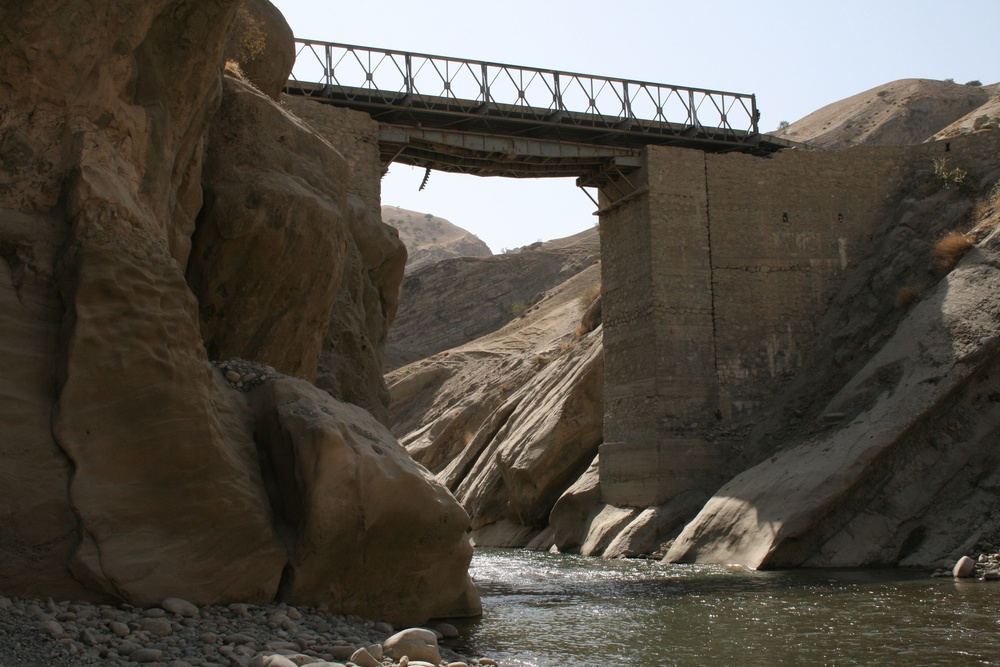 New bridge in Teshkan connects Afghanistan