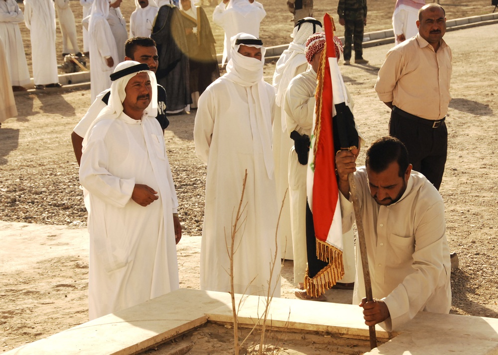 Funeral in city of Ramadi