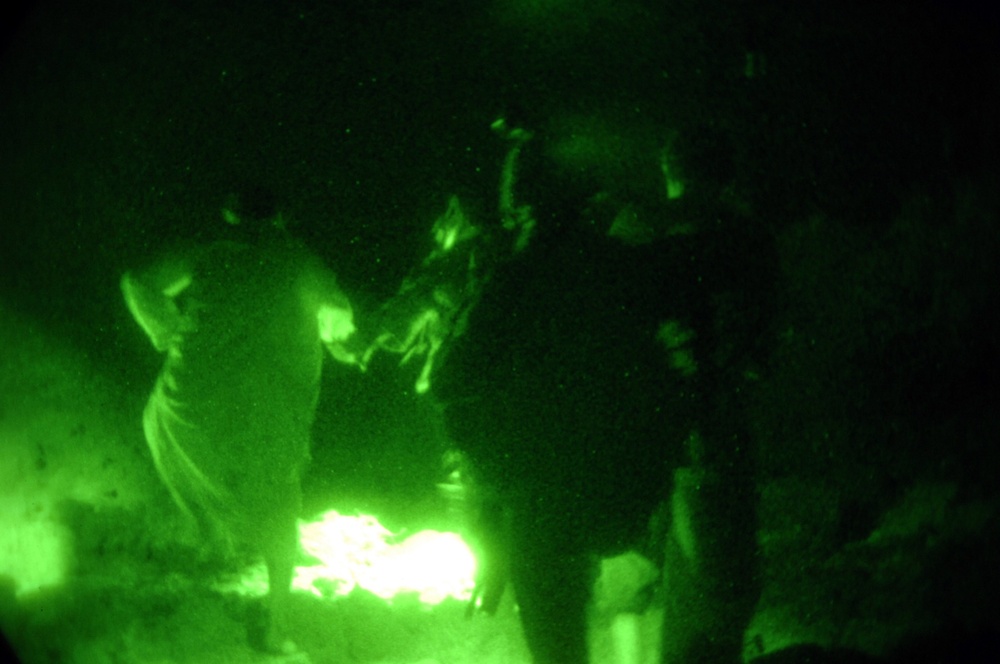 DVIDS - Images - Paratroopers capture six IED cell members [Image 1 of 2]