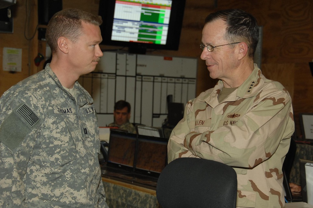 Chairman of Joint Chiefs of Staff receives Tour of Special Forces Memorial