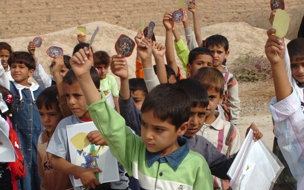 Iraqi army 'Junior Hero'' visits school children in Je