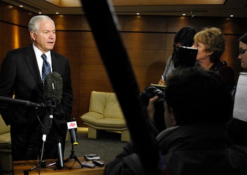 Gates Meets With Turkish Minister in Wake of Kurdish Attacks