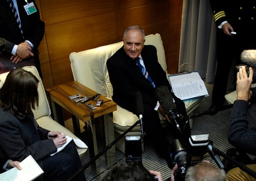 Gates Meets With Turkish Minister in Wake of Kurdish Attacks