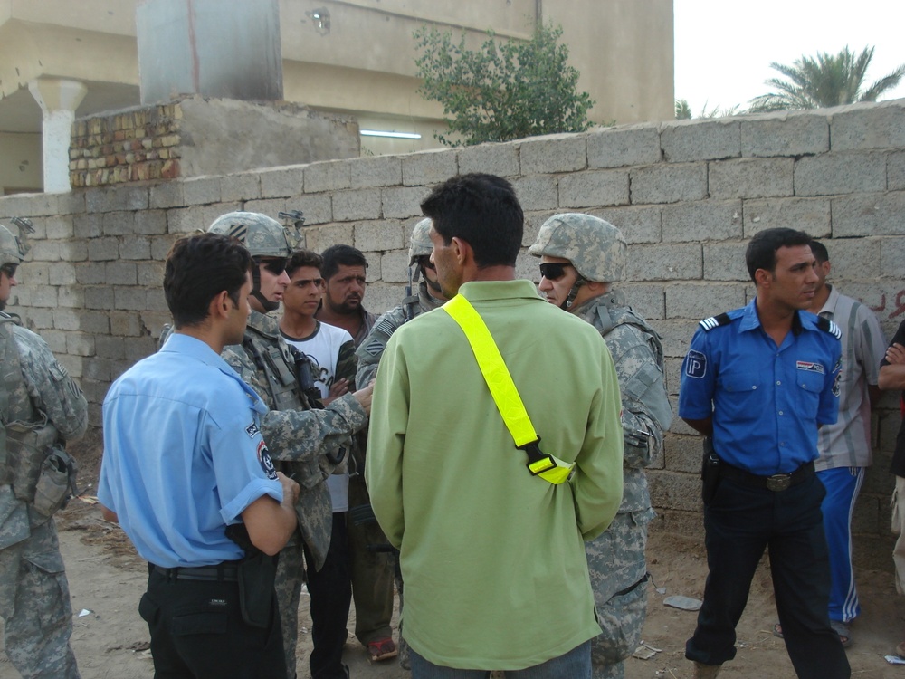 Concerned citizens help Soldiers to decrease IED threat
