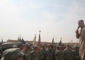 Marine general addresses troops