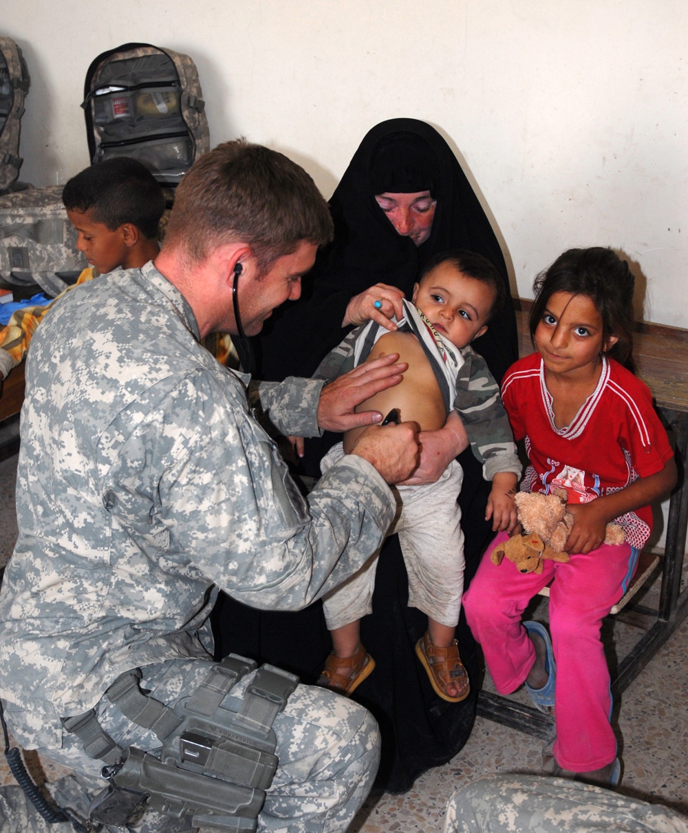 Medical Aid provided to Iraqi families
