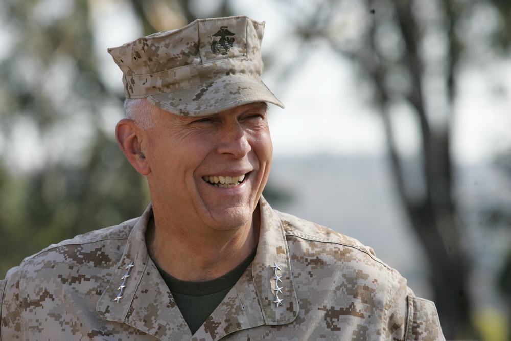 Marine Corps' Commandant Visits Camp Pendleton During Firestorm