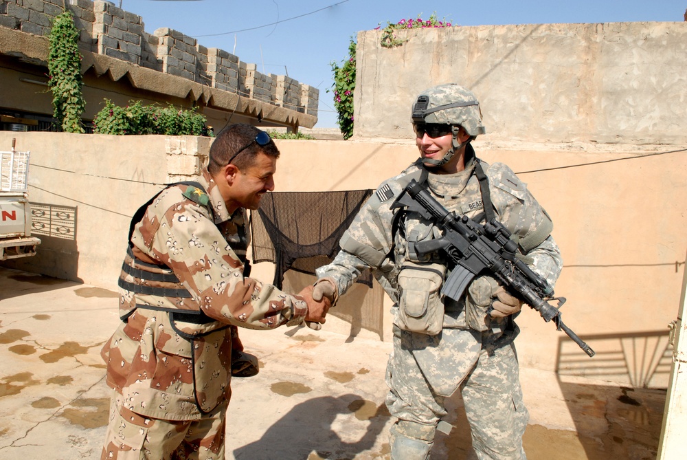 Iraqi Army Cordon and Search Mission